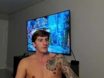 Chaturbate Live Sex Cam of krishort