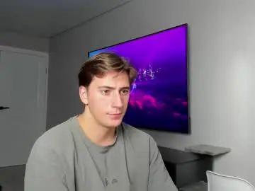 Chaturbate Live Sex Cam of krishort