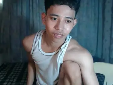 Chaturbate Live Sex Cam of bigcockyummysexjosh