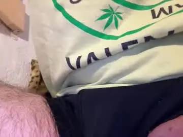 Chaturbate Watch Live Sex Cams of dickjulian