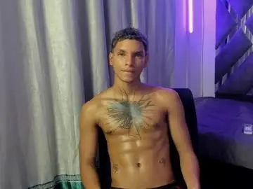 Chaturbate Live Porn of kai_storm7