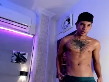 Chaturbate Free Porn Cam of kai_storm7