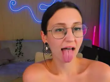 Chaturbate Watch Live Sex Cams of yourlovelystoryy