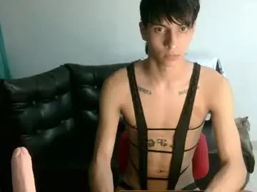 Chaturbate Live Sex Cam of ajhoansebastian94