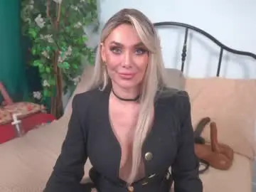 Chaturbate Live Sex of isadoradunkan