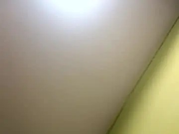 Chaturbate Private Sex Chat of slaveboy32bi