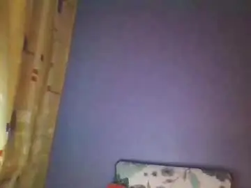 Chaturbate Watch Live Sex Cams of slaveboy32bi