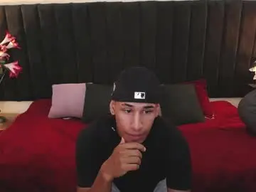 Chaturbate Sex Cam of soft_attraction