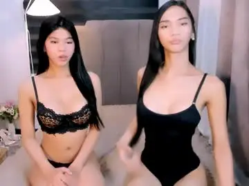 Chaturbate Live Sex Cam of urfynestchina_doll