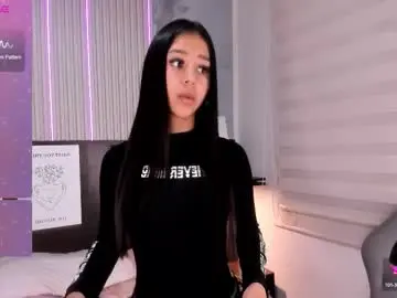 Chaturbate Live Sex Cam of violet_spencer