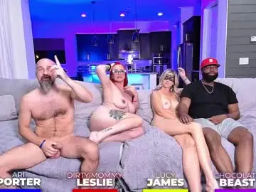 Chaturbate Adult Video Chat of ariporterxxx