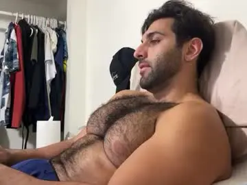 Chaturbate Private Sex Chat of fitcurvyman4fun_69
