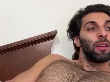 Chaturbate Live Sex Cam of fitcurvyman4fun_69