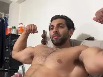 Chaturbate Best Webcam of fitcurvyman4fun_69