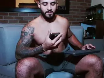Chaturbate Free Porn Cam of maximo_luck