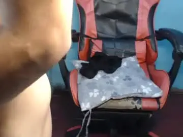 Chaturbate Live Porn of primohunterz