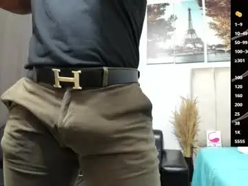 Chaturbate Free Live Porn of roccoblack02