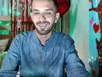 Chaturbate Live Sex Cam of tomas_gerauld