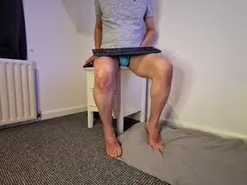 Chaturbate Live Sex Cam of candyboy666