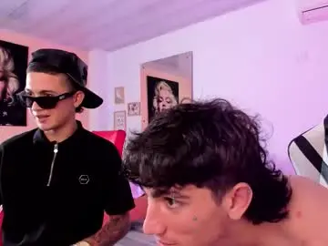 Chaturbate Adult Video Chat of handsomeboys19