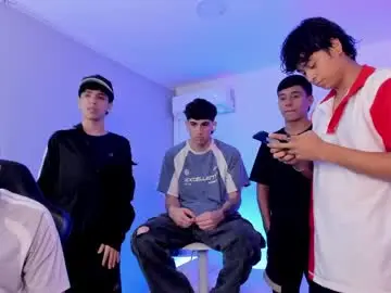 Chaturbate Live Porn of handsomeboys19