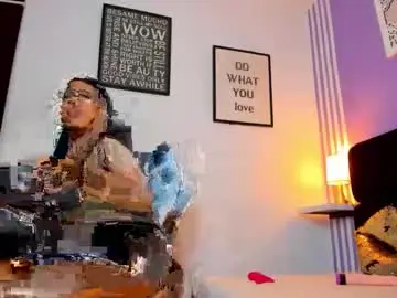 Chaturbate Watch Live Sex Cams of tall_hot_brunette