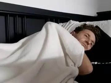 Chaturbate Adult Webcams of apollobest77