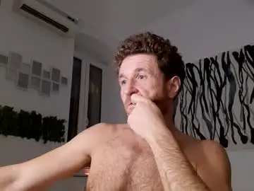 Chaturbate Live Sex Cam of apollobest77