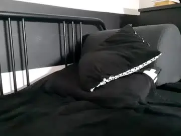 Chaturbate Free Porn Cam of apollobest77