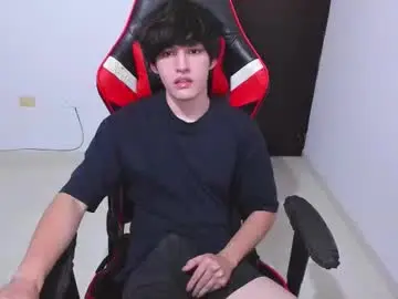 Chaturbate Adult Video Chat of eren_tatakae