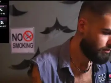 Chaturbate Adult Webcam of hairyrobxxx