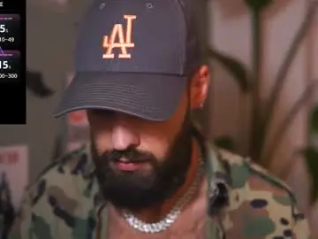 Chaturbate Sex Chat of hairyrobxxx