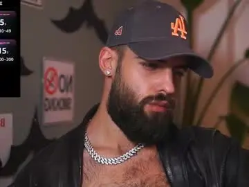 Chaturbate Best live sex cam show of hairyrobxxx