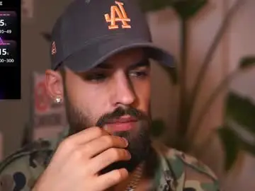 Chaturbate Best live sex cam show of hairyrobxxx