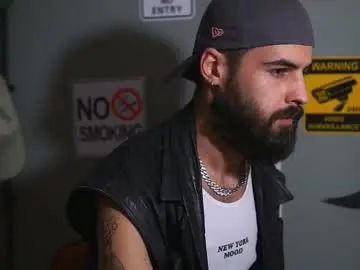 Chaturbate Sex Cam of hairyrobxxx