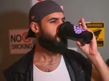 Chaturbate Adult Video Chat of hairyrobxxx