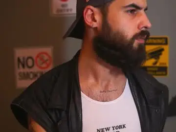 Chaturbate Private Sex Chat of hairyrobxxx