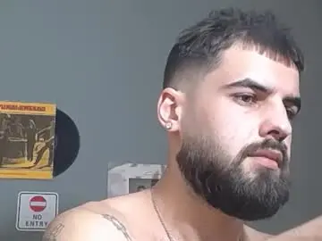 Chaturbate Free Live Porn of hairyrobxxx