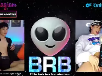 Chaturbate Live Sex Cam of maxiy_001