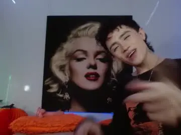 Chaturbate Live Sex of maxiy_001