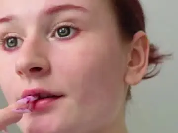 Chaturbate Live Sex Cam of natural_meri_