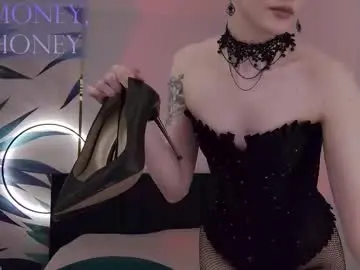 Chaturbate Live Sex Cam of sirenaswhisper