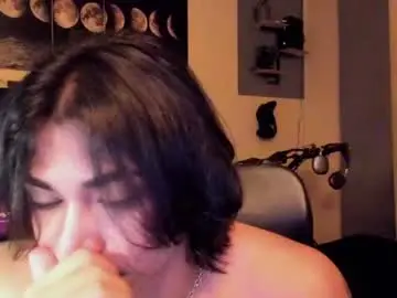 Chaturbate Free Porn Cam of arthur_hunter