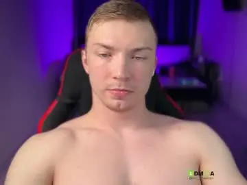 Chaturbate Live Sex Cam of eva_iron