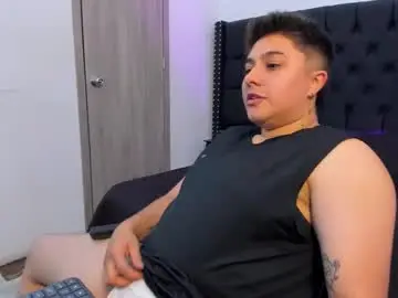 Chaturbate Live Sex of iangilbert