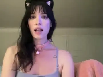 Chaturbate Free Porn Cam of kikihart