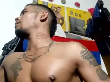 Chaturbate Sex Chat of lucascastrohot