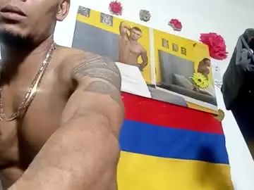 Chaturbate Free Porn Cam of lucascastrohot