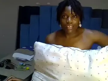 Chaturbate Watch Live Sex Cams of melanin_moon
