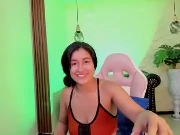 Chaturbate Live Sex Cam of ariana_skinny20